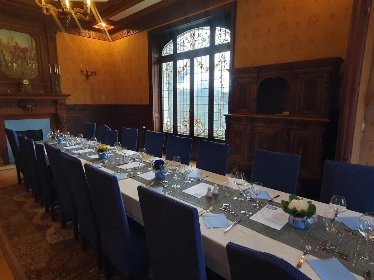 Chateau De Chazelpaud Couette-café *